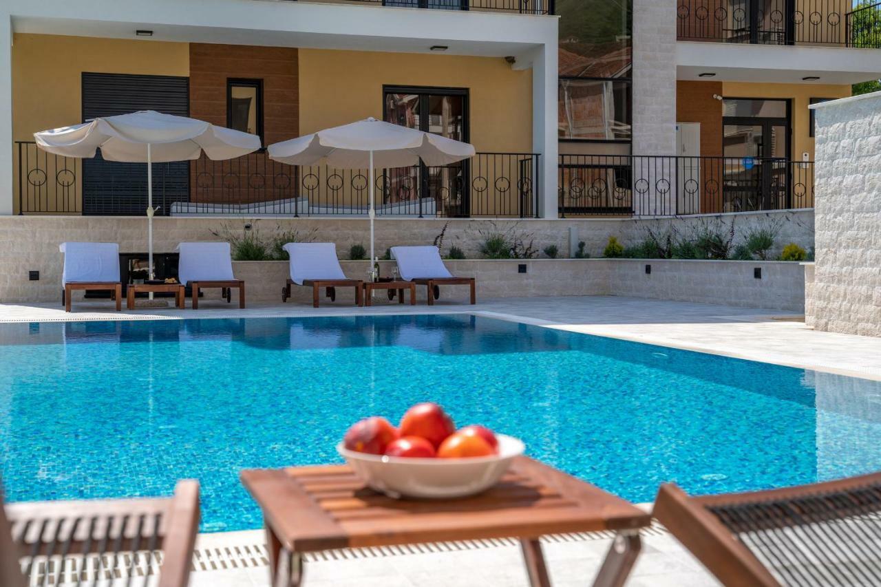 Sealine Apartments A1 Tivat Eksteriør bilde